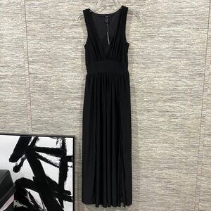 Forever 21 Black Sleeveless Maxi Dress With Plunging V-Neckline XS NWT